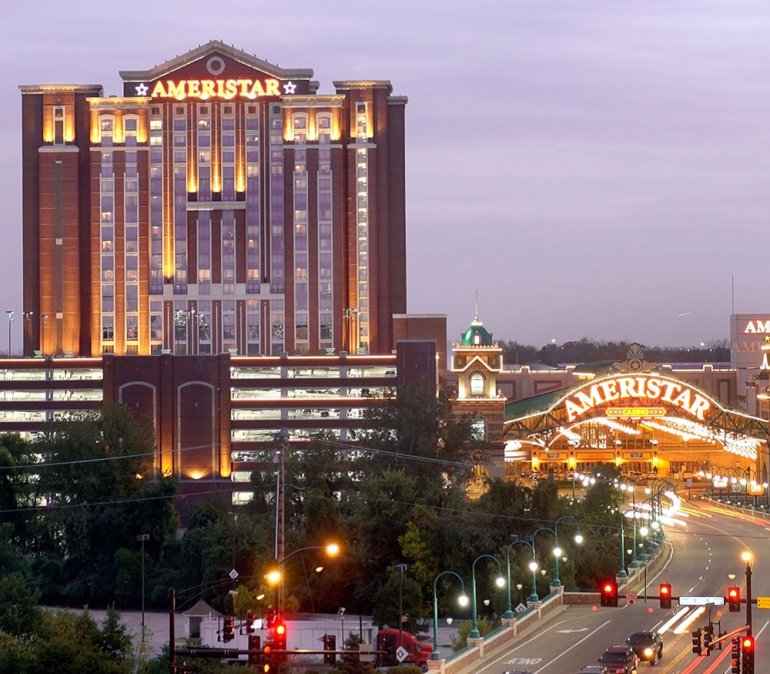 Ameristar Casino в г. Сент-Чарльз (ш.Миссури)